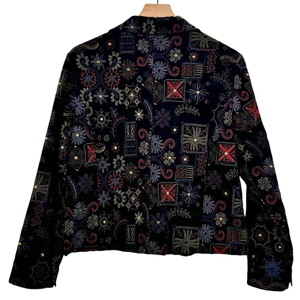 Chico's Statement Jacket Black Velour Colorful Embroidery Studded Boxy | 1 8/10 - Picture 3 of 11
